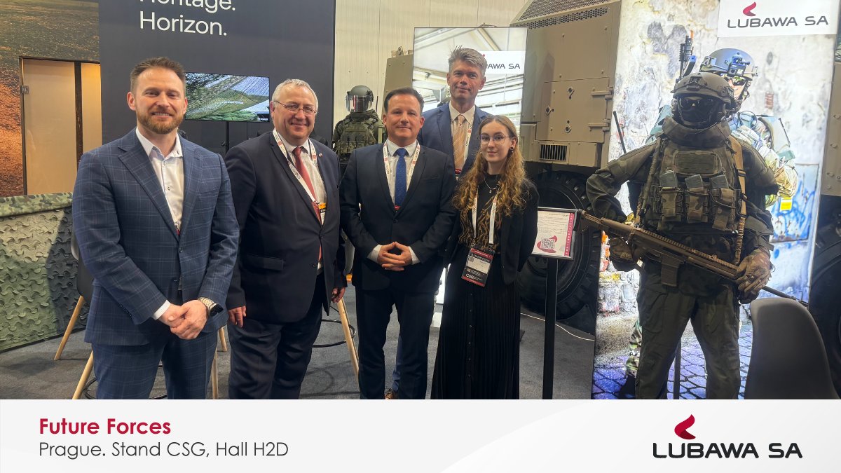 Lubawa_Group's tweet image. Z dumą informujemy, że podczas tegorocznych targów #FutureForcesForum mieliśmy zaszczyt gościć przedstawiciela Ambasady RP w Pradze Pana Jacka Gajewskiego. Jesteśmy wdzięczni za wsparcie i zainteresowanie naszymi produktami oraz technologiami, które prezentujemy.