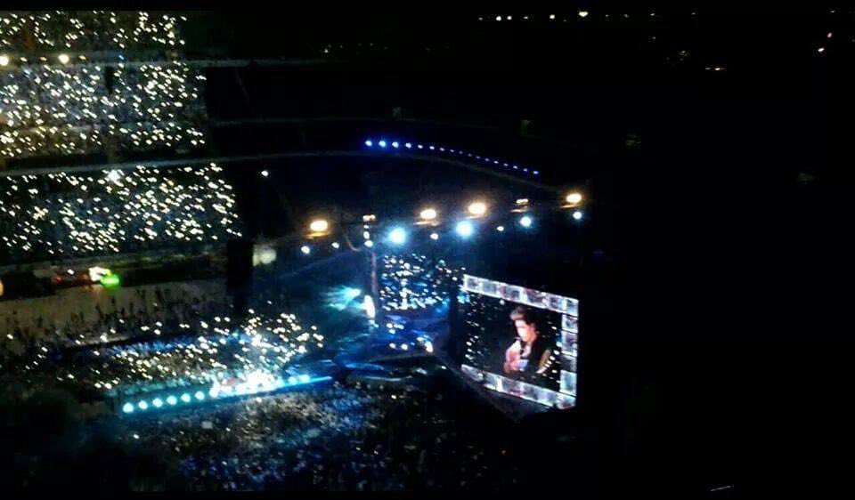 lukelove2me's tweet photo. “I would have loved to share the stage with you again but it wasn't to be.”

Questa frase di Lou è così straziante .

Sono fortunata ad aver potuto assistere a tutto questo quel 29 giugno🤍 #OneDirection https://t.co/JAtPDcqdRD