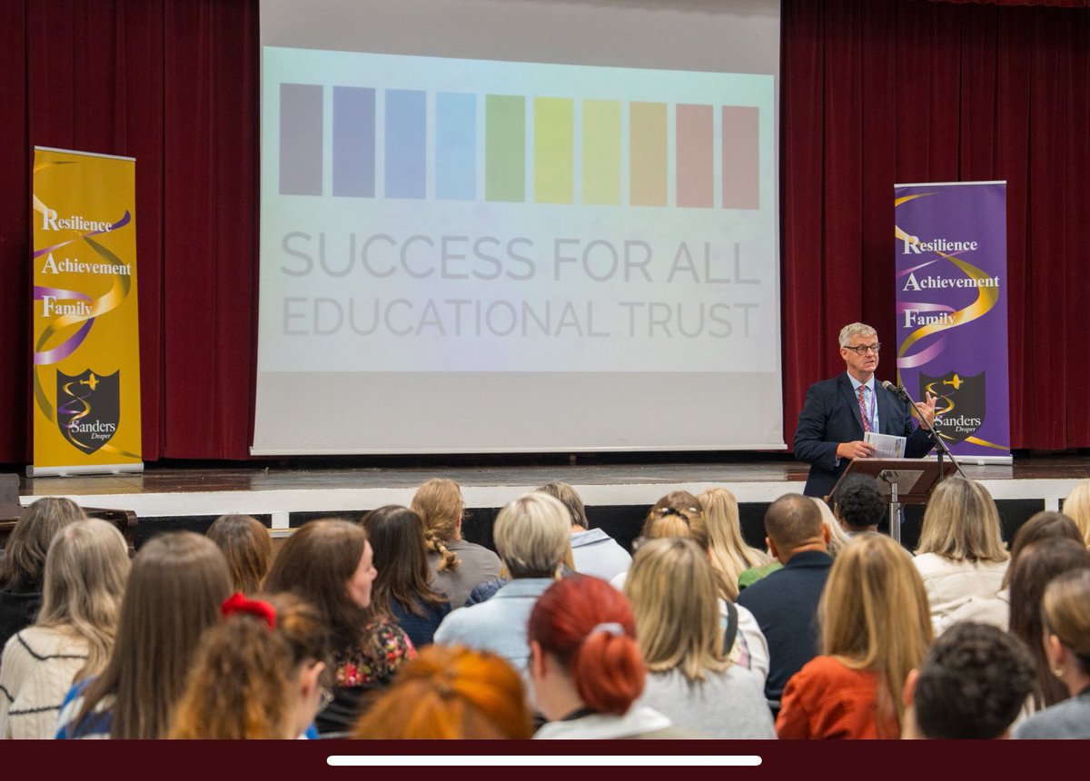 Sanders_Draper's tweet photo. All of our staff &amp; staff across @SFAET_Havering are immersed in training as part of our annual conferences.  A wealth of speakers as we all look to improve our practice &amp; the learning experience of our children. @WALKTHRUs_5 @johntomsett @MattTeachCoach https://t.co/whWHNfRApA