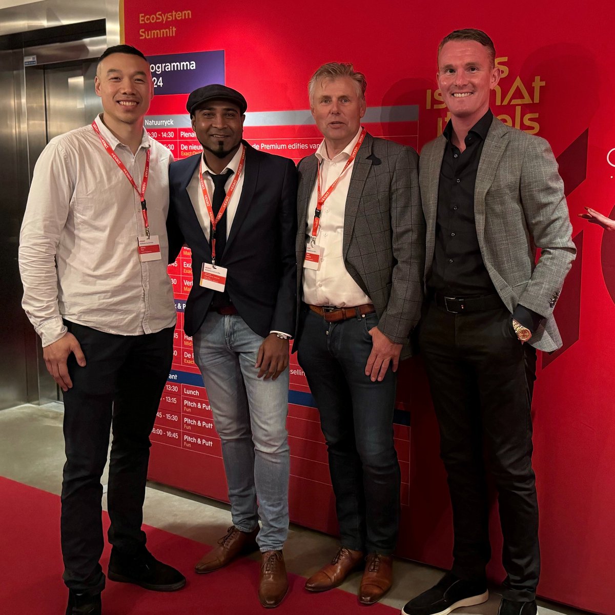 🎉 40 jaar Exact! Wat een geweldige dag op de EcoSystem Summit, waar inspiratie en innovatie samenkomen, gecombineerd met interactieve padel en pitch &amp; putt-sessies!⛳️ 🌟

Bedankt Josie, Steven en Exact voor deze inspirerende middag! #Exact #Innovatie #Partners #QUBE #SmartMove
