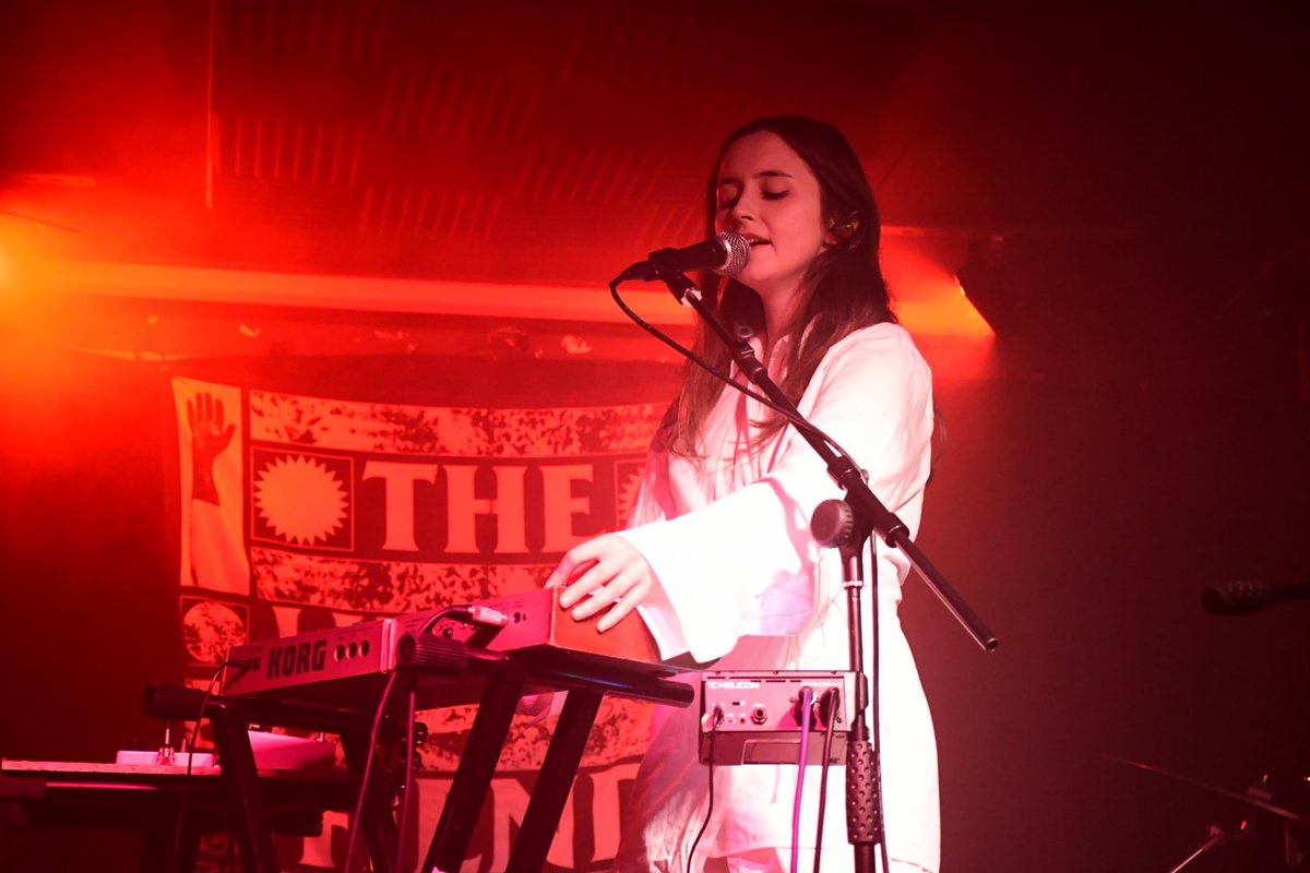 I Love My Brick tweet media