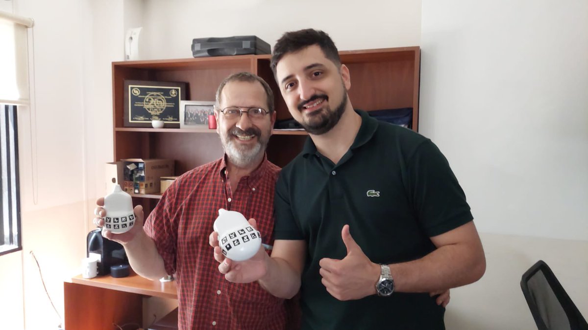 SAUMB (@saumb) on Twitter photo El representante de <a href="/volutracer_opus/">Volutracer OPUS</a> hace entrega de transductores volumรฉtricos para simuladores. Los recibe el expresidente <a href="/fernandogil1720/">Fernando Gil</a>
Ya estรกn a disposiciรณn para los Talleres de Entrenamiento en SAUMB y Talleres Federales en todas las provincias ๐ฆ๐ท #LoveUltrasound El representante de <a href="/volutracer_opus/">Volutracer OPUS</a> hace entrega de transductores volumรฉtricos para simuladores. Los recibe el expresidente <a href="/fernandogil1720/">Fernando Gil</a>
Ya estรกn a disposiciรณn para los Talleres de Entrenamiento en SAUMB y Talleres Federales en todas las provincias ๐ฆ๐ท #LoveUltrasound