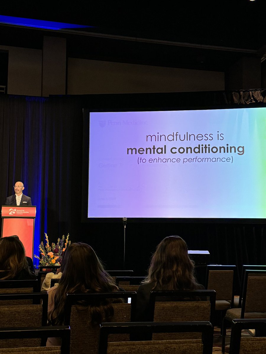 drhelenbernie's tweet photo. Wow. A lecture that captured the entire packed out room @SMSNA_ORG @drphil_urology just enlightened us on importance of Generating a life mission through mindfulness. How to create happiness in life
▶️Find your purpose
▶️Set your intention
➡️All you need is 20% 
Set yourself up for success
#SMSNA2024