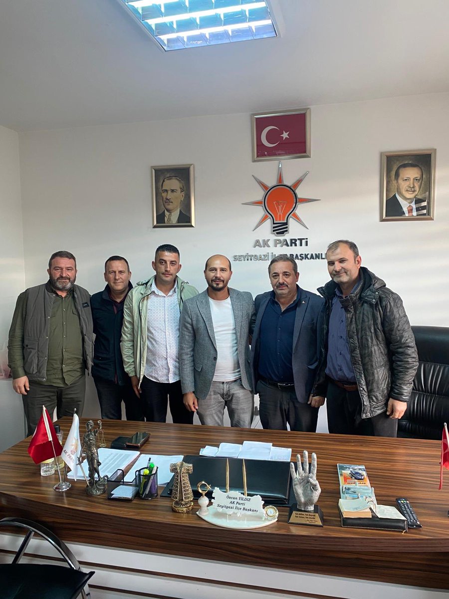 Göcenoluk dernek başkanımız Şenol Çam ve ekibine ziyaretleri için teşekkür ederim.
Anne tarafım diğer yarım ayaklarınıza sağlık