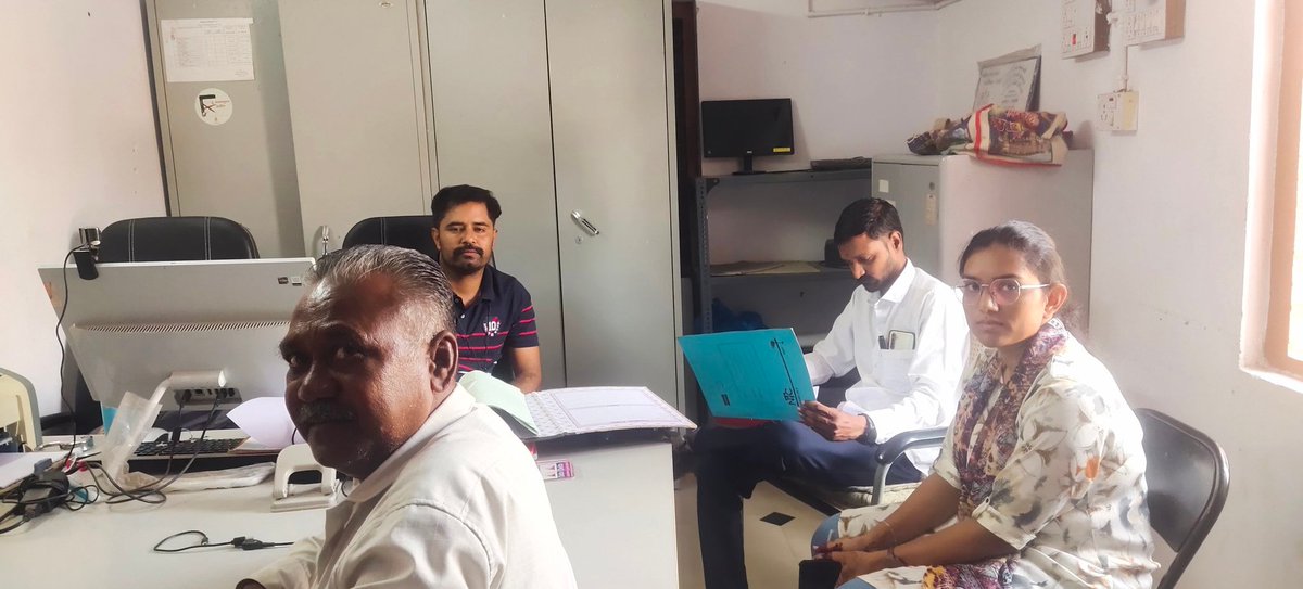 તાલુકા પચાયત ની ટીમ દ્વારા કબરાઉ અને આમરડી ગ્રામ પચાયત હસ્તે ચાલતી  સરકારશ્રીની વિવિધ યોજનાઓ જેવી કે pmay, p.m વિશ્વકર્મા, sbm, એગ્રીસ્ટેક સર્વે વગેરે યોજનાઓ નુ વેરિફિકેશન તથા તેની કામગીરી અગેની સમીક્ષા મુલાકાત