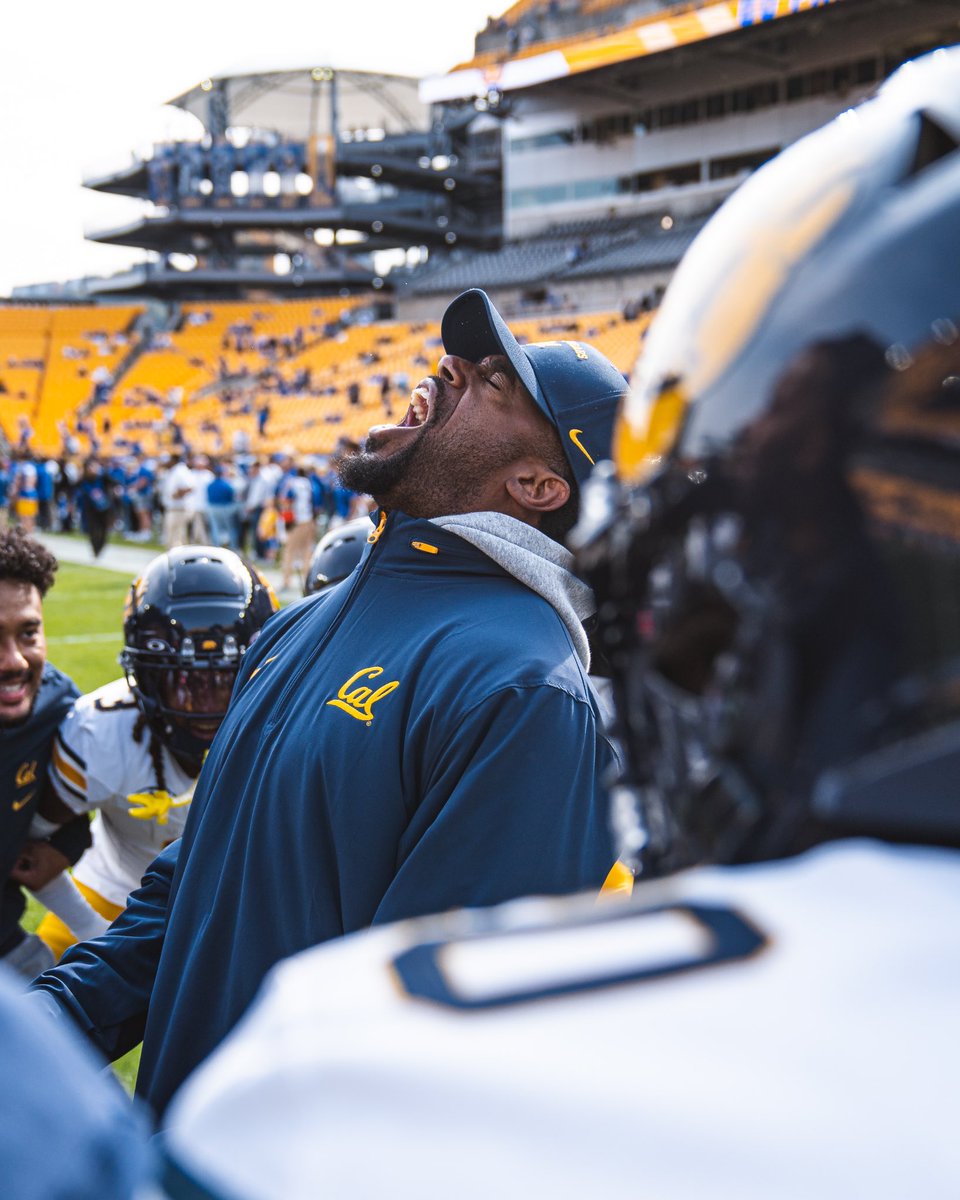 Giving God the glory and putting him first!! For he has graced me with the opportunity to share his love and truth through my purpose! 🙏🏾 The passion is my way of expressing gratitude to him and gifting me with the game of football! Proverbs 16:3 Praise God #GoBears 🐻