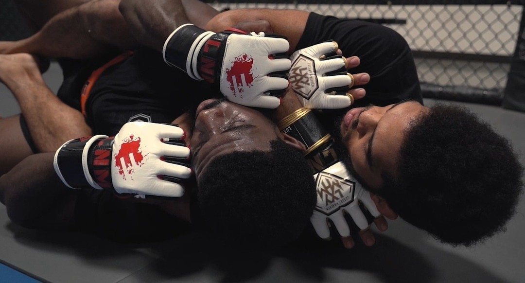 LuxuryMayhem's tweet photo. Luxury &amp; Mayhem Epic Competition MMA Gloves (C.A.M.O. Approved)

Order yours today: https://t.co/lihlyyxwi2

#MMA #MMAgloves #traininggloves #ludusmagnus #black #boxing #boxinglgoves #competition #fighters #california #losangeles #orangecounty #sandiego #inlandempire https://t.co/PaHr57sCQu