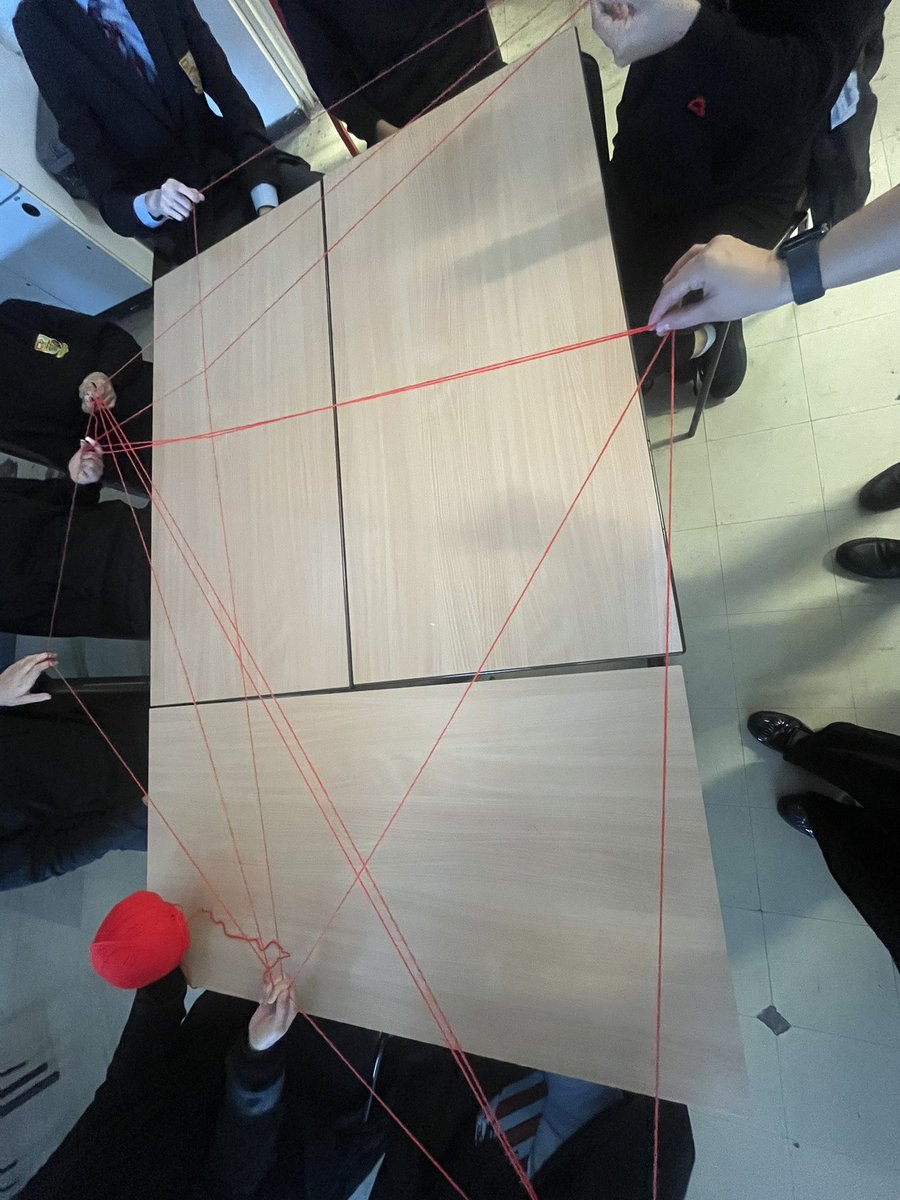 Anti-racism is the commitment to fight racism wherever you find it, including in yourself. And it’s the only way forward.
#thingswehaveincommon <a href="/LliswerryHigh/">Lliswerry High</a> <a href="/SRTRC_England/">Show Racism the Red Card</a>