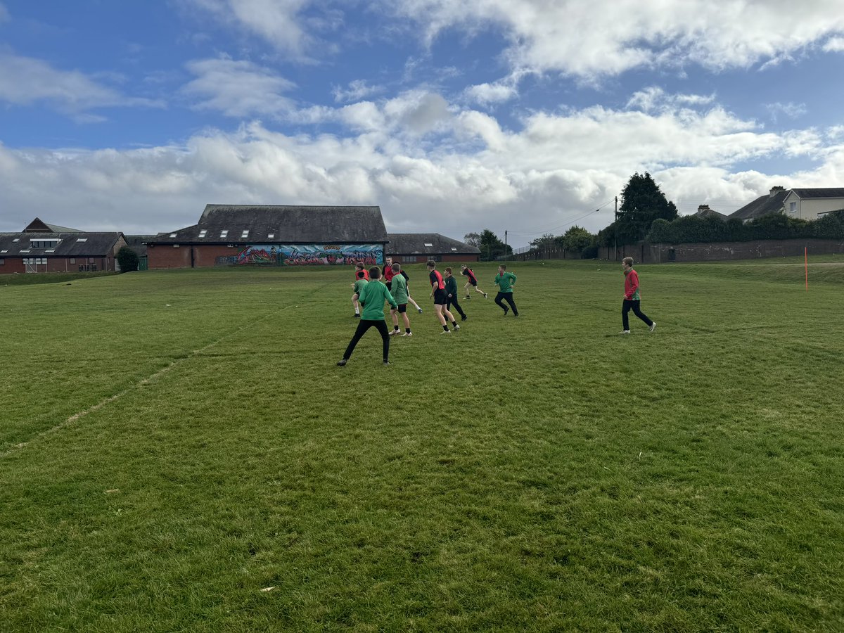 ⚫️🟡 Tackling Change 🟡⚫️

Great session at Prestatyn High School, Denbighshire with 20 people getting involved in our session for Tackling Change as we embark on a 40 week journey to develop the individuals and tackle change in the Denbighshire Community. 

@GwyntYMorCF