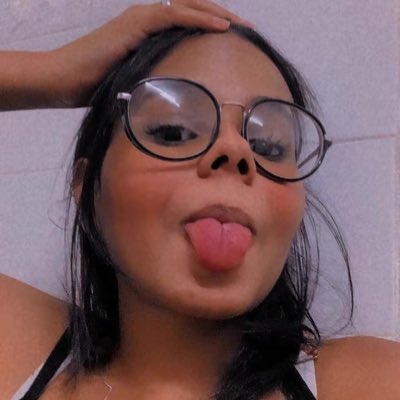naaybursin's tweet photo. #NovaFotoDePerfil https://t.co/xkqZSVj7Gy