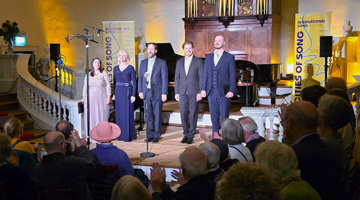 kathrynrudge's tweet photo. Celebrating 25 Years of @BBCRadio3 #NewGenerationArtists in a concert @OxfordSong with amazing @SholtoKynoch @natiplayspiano @lizwattssoprano @jatkinsonbari @tenorsanchez  @Ianskellyradio3 #oxfordsong #lieder #oxford #festival #classicalmusic #bbcradio3 https://t.co/2gkP8JUrba