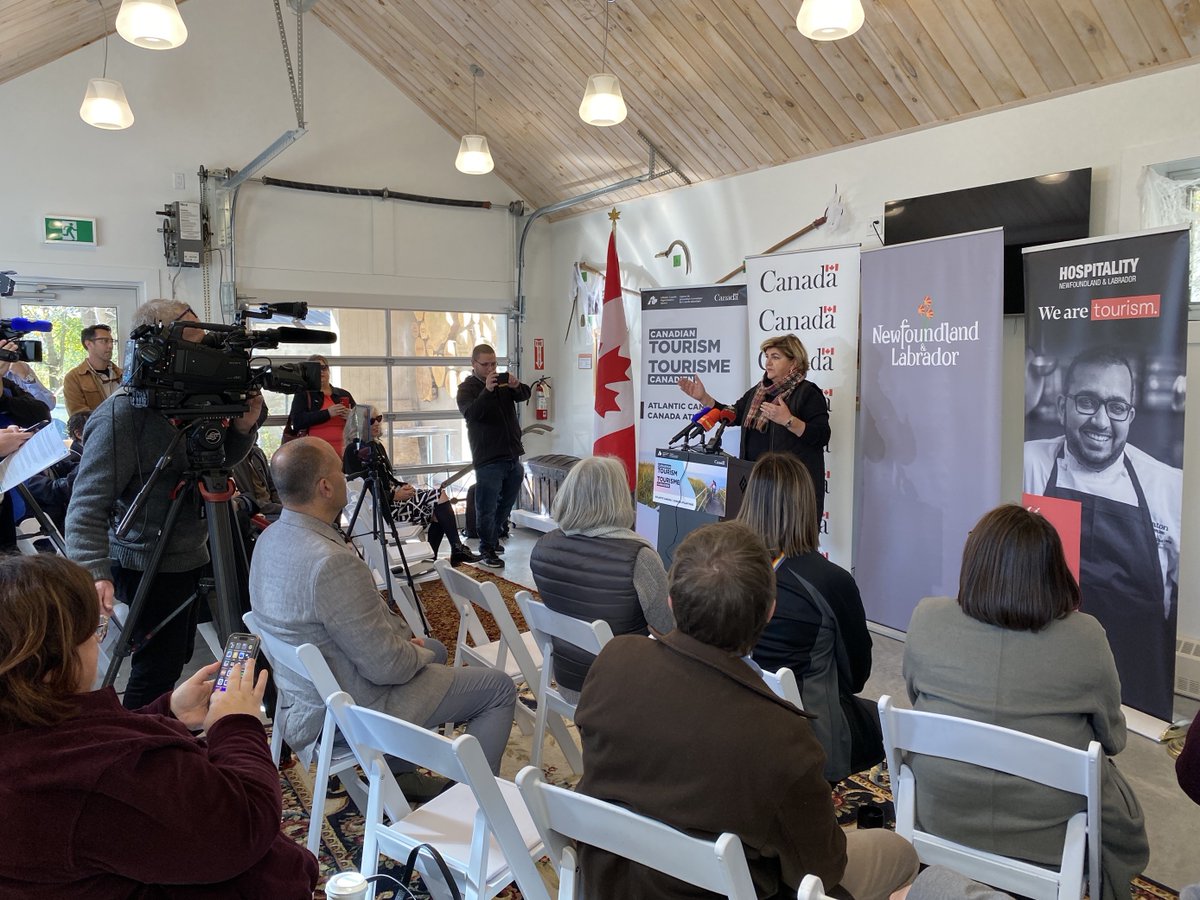 ACOACanada's tweet photo. Food and drink enrich any tourism experience, and this is especially true in #NewfoundlandandLabrador Learn how we are working with @HospitalityNL to promote NL as a one-of-a-kind culinary destination to be enjoyed by everyone: https://t.co/H7PspMiJzo #GC https://t.co/sF94aDQ2lp