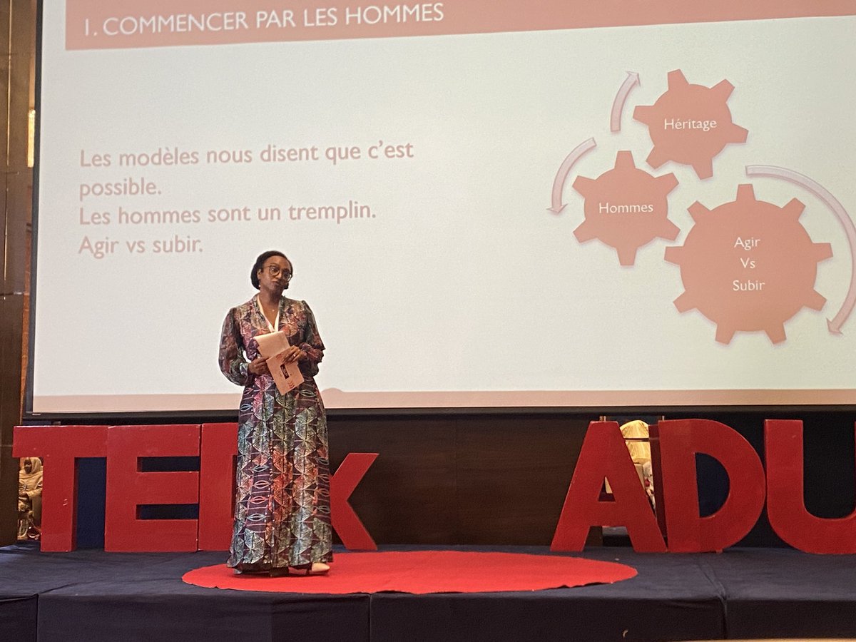 « On imagine très souvent la femme avec une robe, et des talons..
Si vous avez la capacité de vous dire que ce n’est pas une robe, mais plutôt une cape d’hero, là on peut commencer à parler. »

Maimouna Baillet - Women leading change.