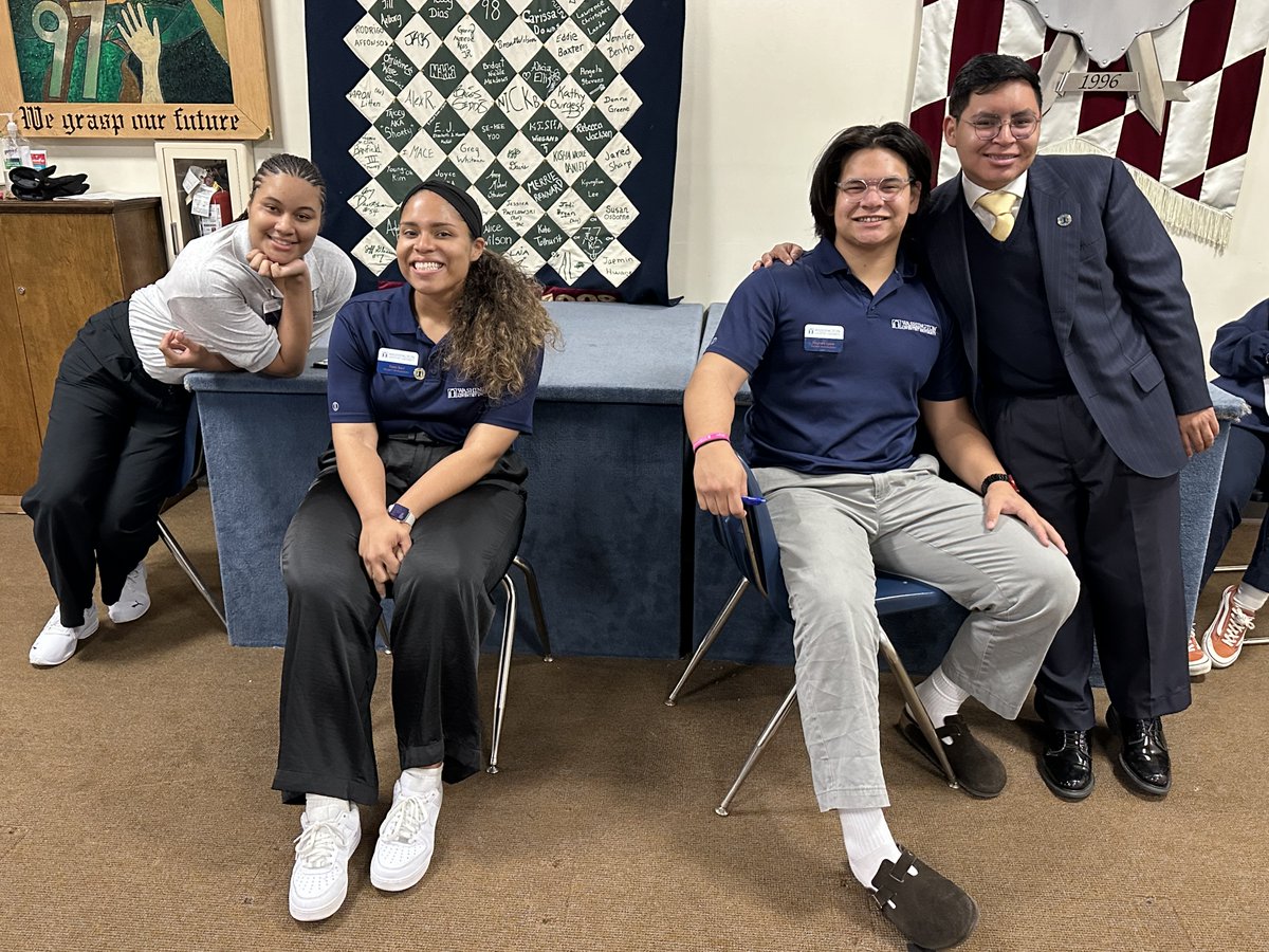 ThisIsWAU's tweet photo. The Washington Adventist University (WAU) Student Ambassadors and Gideon 300 are representing the university at Shenandoah Valley Academy with President Weymouth Spence. We look forward to sharing all the wonderful things happening on our campus. #ThisIsWAU #GatewayToService https://t.co/p3zzMwACTC