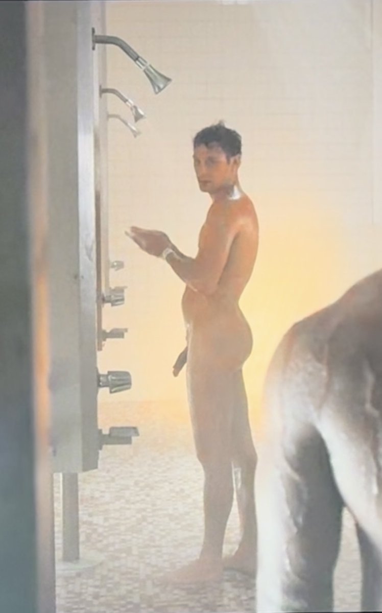 fillyourhole1's tweet photo. Cooper Koch aka Erik reveals his hard big penis on MONSTERS Netflix menendez brothers shower scene: “Mine was not a prosthetic... well hung." And Jacob Andrew Figueroa has a fat ass aka edwards | DM ME FOR PROMO UNLIMITED 🍆🍑 https://t.co/WQZ1egH52X