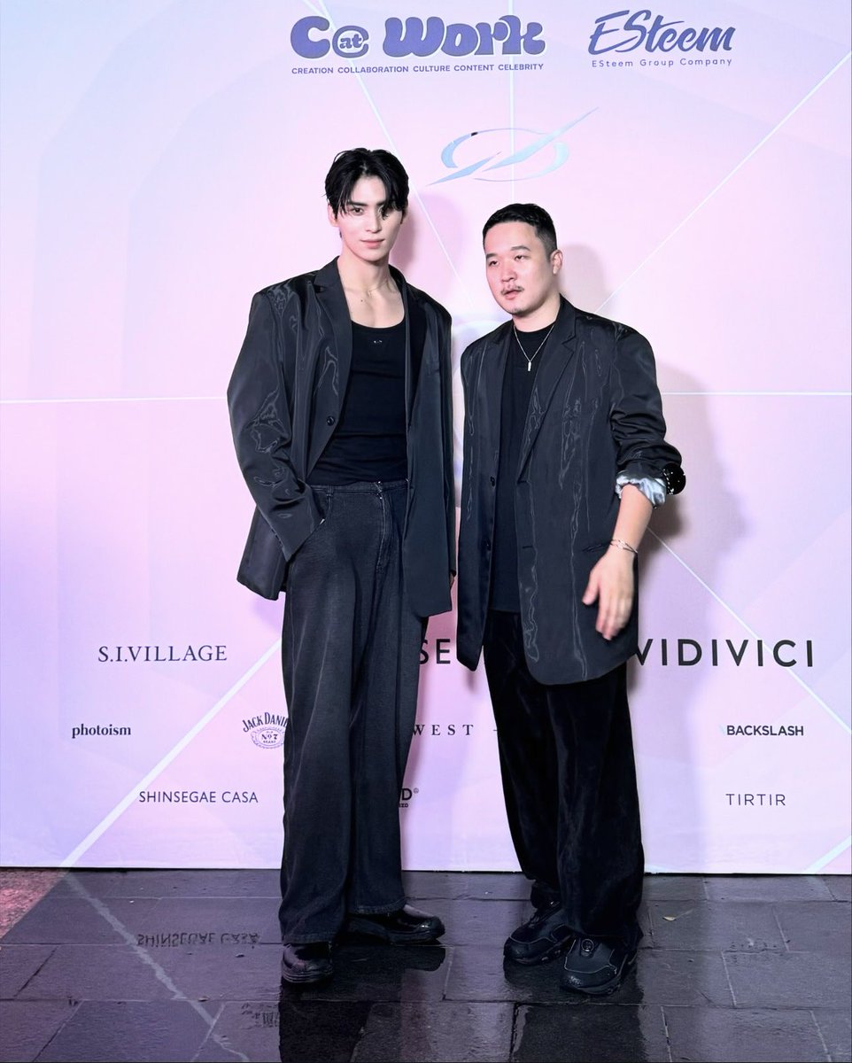 dolgolaeui's tweet photo. Yoo Tae Yang #yootaeyang #유태양 #SF9 #wasitlove #clickyourheart You can follow Yoo Tae Yang’s official Instagram account - taeyang_0228 https://t.co/BLSo2MR6aL