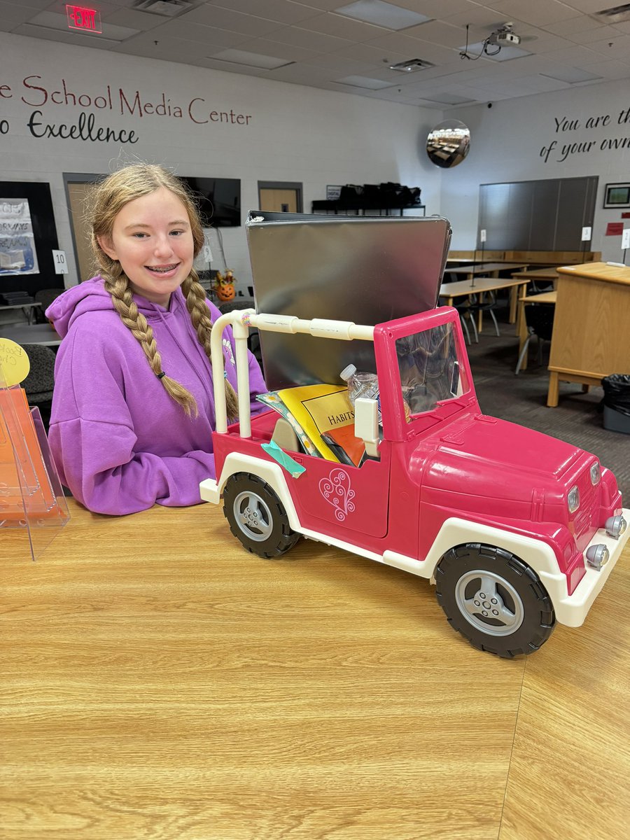 📚Stacie Whitlock📚 tweet media