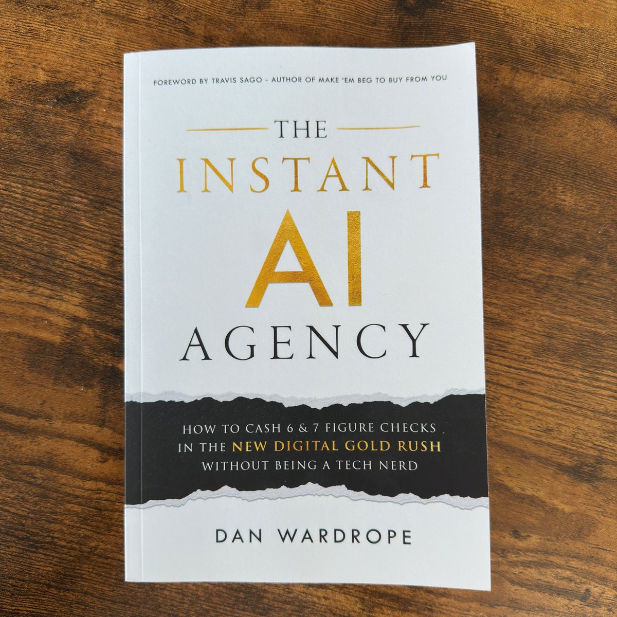 JasonBollman's tweet photo. 🔥 AI is everywhere, but let's be real, most people are still figuring it out. Dan Wardrope’s book is a game changer, turning dead leads into sales for your clients using AI and SMS. Grab your copy now for just $1! 📚💥 https://t.co/yTjUPg6kHy