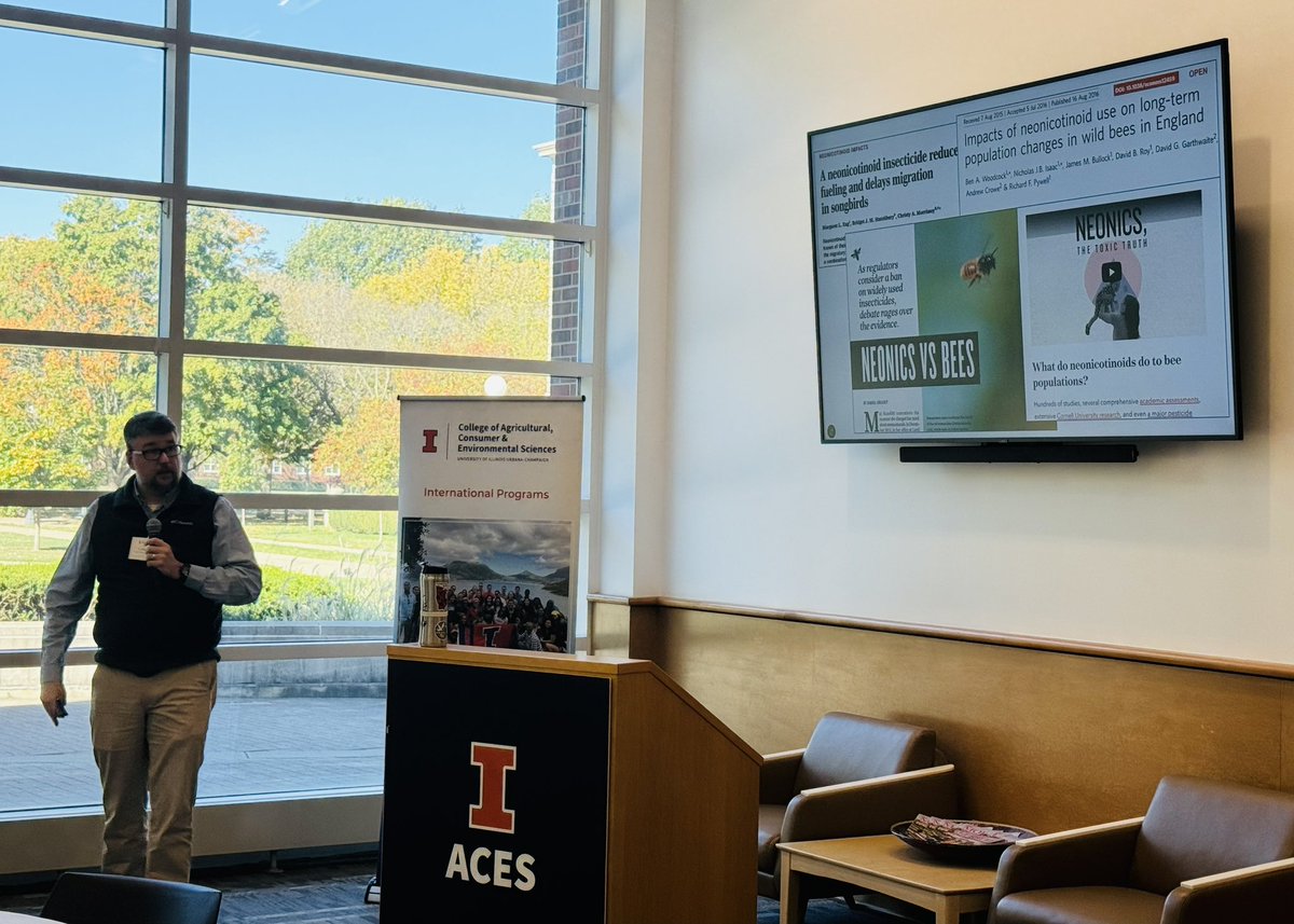 Day 2 of our 8th annual International Food Security Symposium brings us several great presentations focused on the domestic scene of “food systems for humans and wildlife” resulting in many questions and true engagement. <a href="/ACESIllinois/">College of ACES</a> <a href="/IllinoisNRES/">NRES at Illinois</a> <a href="/PrairieResInst/">Prairie Research Institute</a>