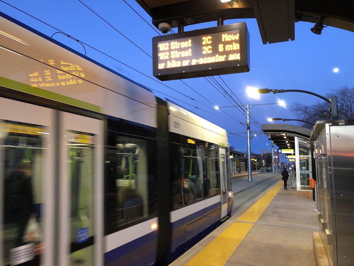 Erik Backstrom (@e_backstrom) on Twitter photo Five minute frequency is the holy grail of transit service. No need to even think about the schedule because the next arrival is literally right around the corner. I ❤️ <a href="/yegvalleyLRT/">Valley Line Southeast LRT</a>. Five minute frequency is the holy grail of transit service. No need to even think about the schedule because the next arrival is literally right around the corner. I ❤️ <a href="/yegvalleyLRT/">Valley Line Southeast LRT</a>.