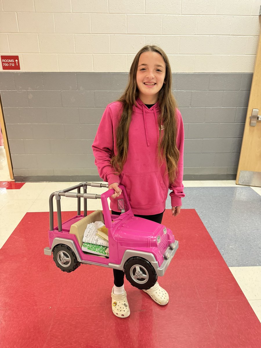 📚Stacie Whitlock📚 tweet media