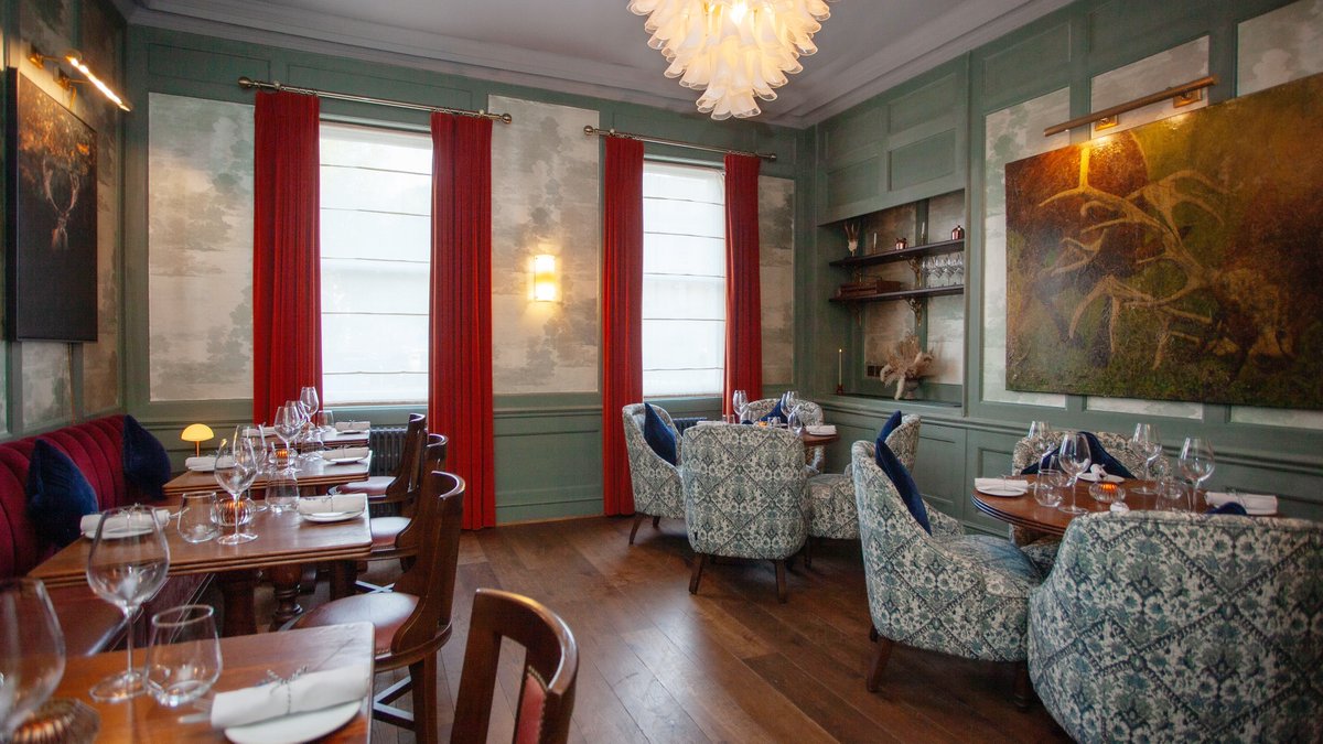 We're looking for a Restaurant Manager for @hotelindigobath for our #FridayFocus this is week! You will have the opportunity to lead a dynamic team in delivering exceptional food and beverage experiences to our guests: shorturl.at/LvLeo

#castlebridgehospitality