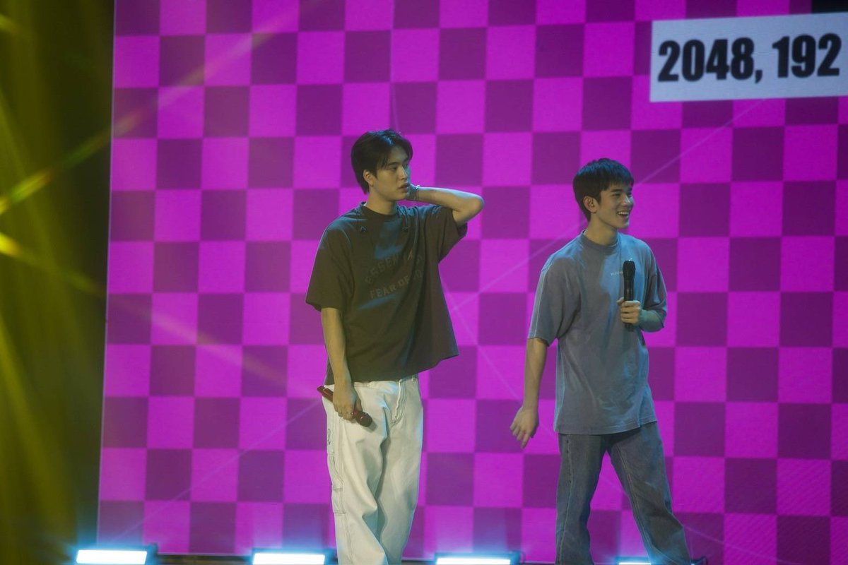 NJoin2023's tweet photo. Happy Birthday, N’Fourth!🎉
Practicing has been a blast—just imagine how incredible tomorrow will be~
Let’s meet up at the concert na ka!
Just can’t wait to celebrate together!

#GFRunTheWorldinVietnam 
#NJOIN 
#GMMTV https://t.co/kfxnTHPooQ