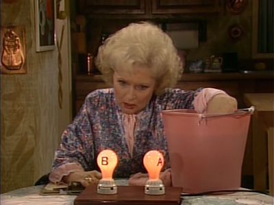 goldengirlsnews's tweet photo. Happy #Friday, everyone... what's on your agenda for the weekend?
https://t.co/Id8MoyKntj
#GoldenGirls #BettyWhite #EstelleGetty #BeaArthur #RueMcClanahan #HappyFriday #FridayMotivation #Condoms #Relax #Karaoke #WorkingWeekend https://t.co/E1IermWIbt