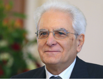 UGirovago77000's tweet photo. 3 ministri in piazza contro la magistratura.
Una Presidente del Consiglio che parla di un pezzo
delle istituzioni che è contro il governo
La destra parla di golpe dei giudici.
Sei un gran Presidente ma i cittadini si son rotti i coglioni di questo andazzo!!alza la voce
@quirinale https://t.co/v7JUOEyI6v