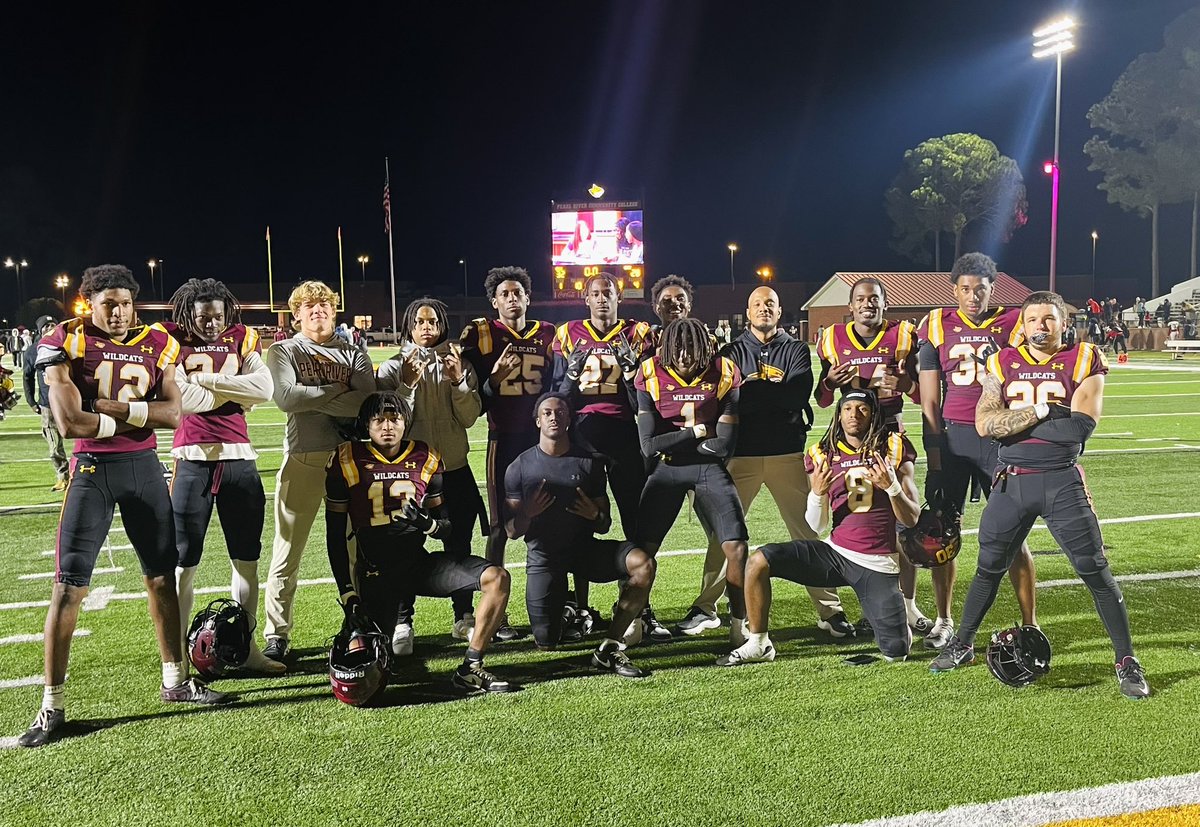 Soooooo proud of these guys! 11 PBUs last night. 😤😤😤

<a href="/Amari2Butler/">SBMARI</a> had 5 PBUs
<a href="/Quandoo3/">Quandarius Keyes ✞</a> had 3 PBUs
<a href="/QuaylenJa/">Ja’Quaylen Love</a> had 3 PBUs

Straps everywhere!!!
🥷🏿🥷🏿🥷🏿🥷🏿🥷🏿🥷🏿🥷🏿

#JACKBOYZ
#DEVELOPMENT