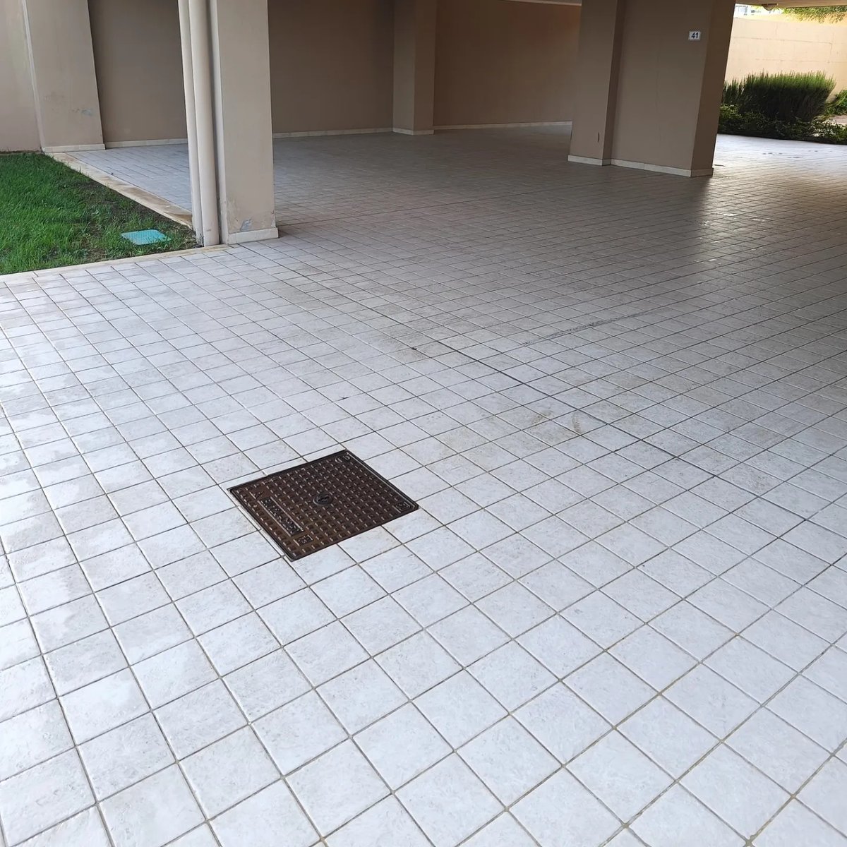auroservicesrls's tweet photo. Ci occupiamo della pulizia dei tuoi pilotis condominiali a Cagliari e provincia, restituendo luminosità e igiene agli spazi comuni
https://t.co/tkGJLd3ZCs
#pulizia #condomini #cagliari #auroservice #pulizieprofessionali  #servizicondominiali #igienizzazione #spazicomuni https://t.co/cKdtXCv69y