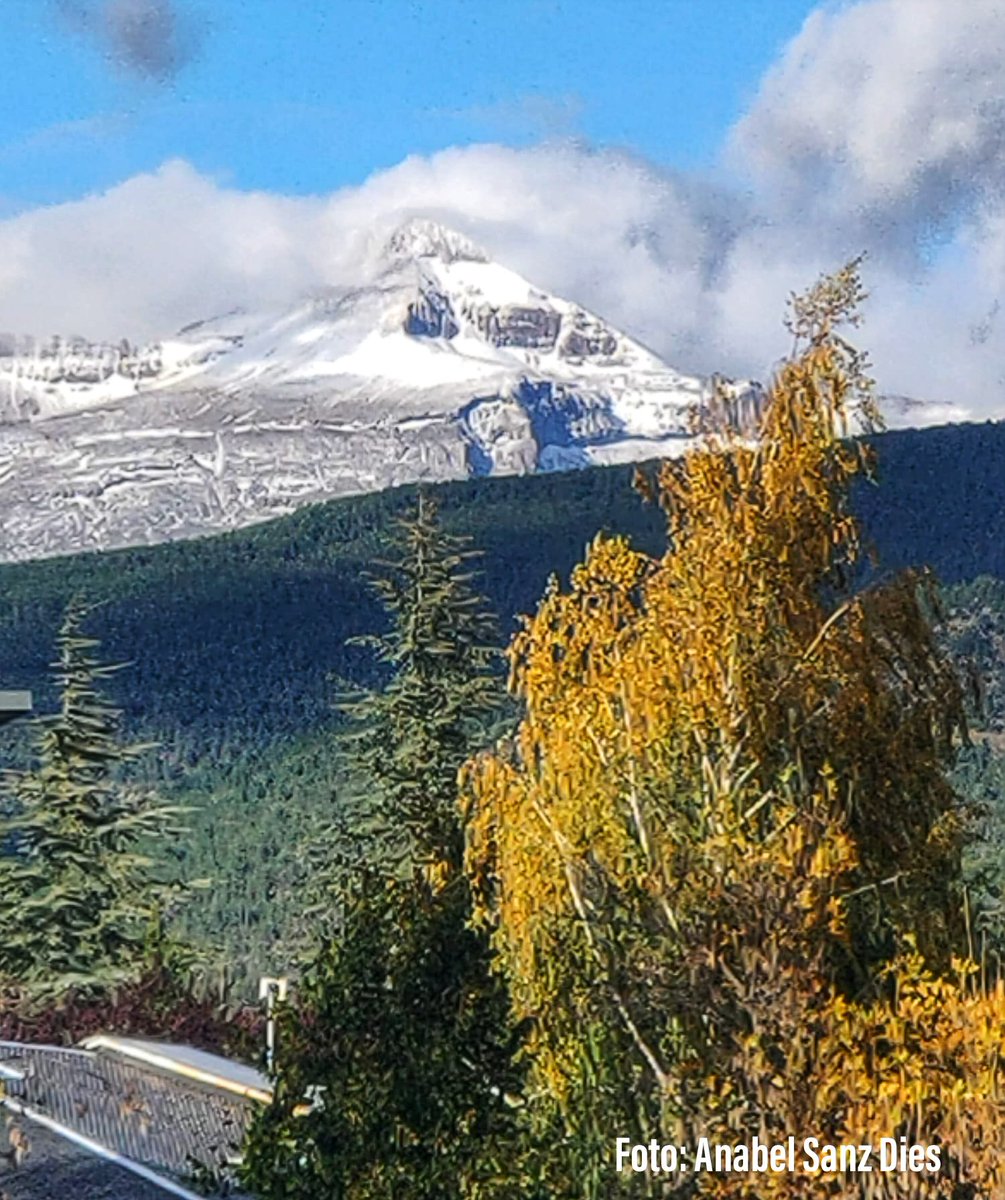 jacapirineos's tweet photo. ❄️😍Y #Collarada también se viste de blanco... colores de octubre en #Jaca
Foto: Anabel Sanz Dies
🌞Para el finde, sol y fresquito
ℹ️Enlaces a meteo y webcams en https://t.co/5sjDFOJty7
📌 consulta #Agenda, #restaurantes, #alojamientos e info #visitas https://t.co/gSDIbpLBYa https://t.co/tJSuF1YEhQ
