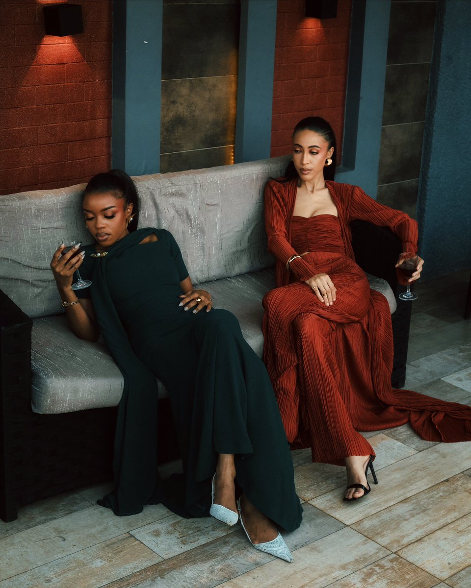 etimshooterx's tweet photo. Campaign shoot for @nifastudios 
Creative direction &amp; styling by @magapls_ https://t.co/3Z2gmI3mCh