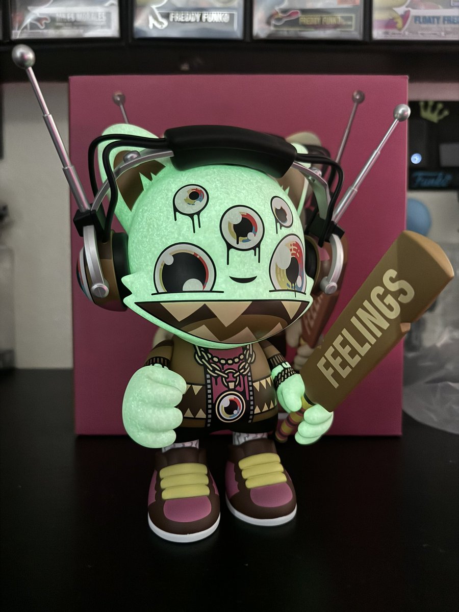 Mail call <a href="/SUPERPLASTIC/">SUPERPLASTIC</a> hooked it up! I had a promo code I forgot to use the first time around so they doubled it up when I got more Bad Sushi! I’m going to give the pink one away so be on the lookout today! #Superplastic