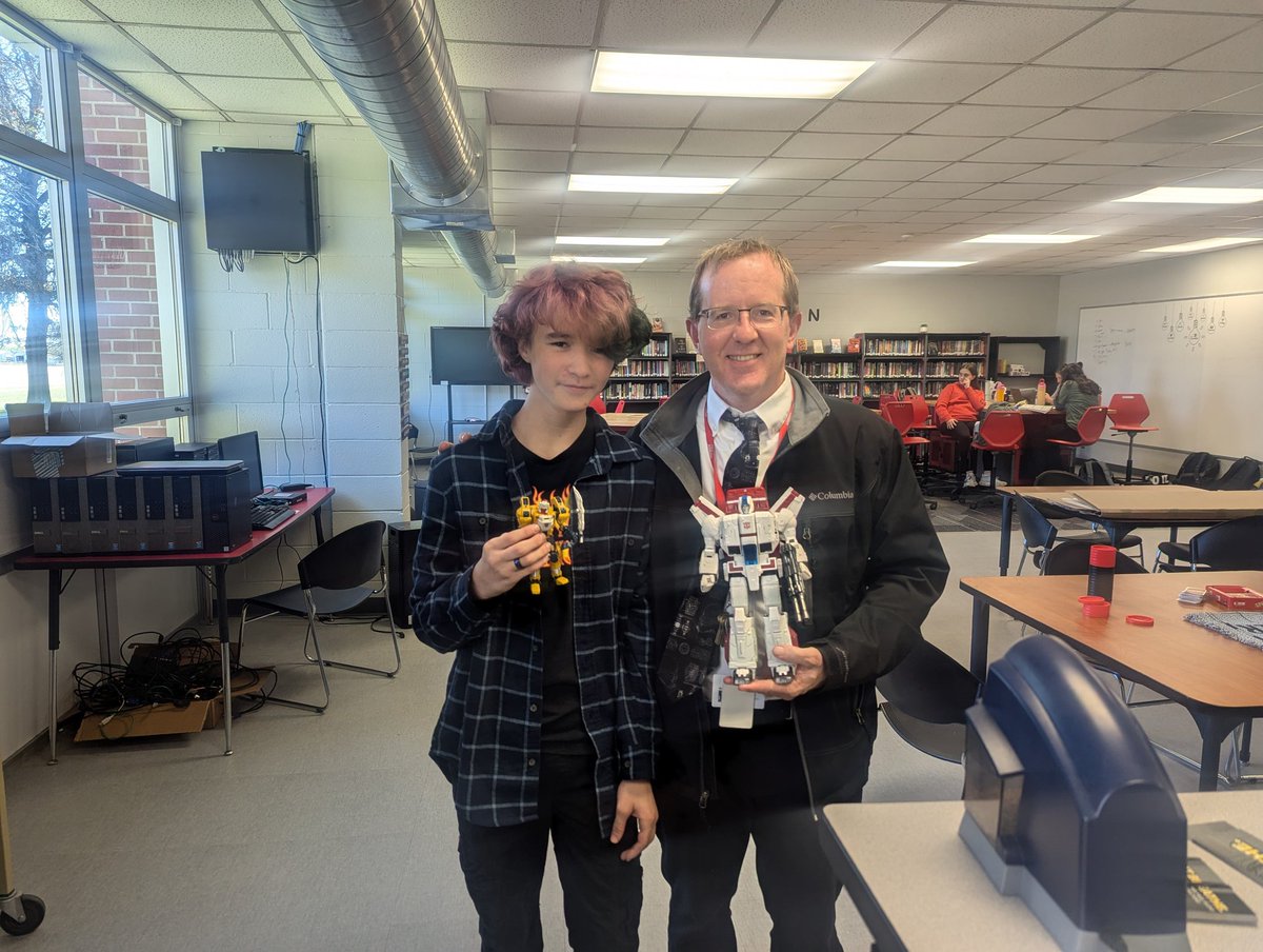 Loved the time spent with BHHS scholar James in the library talking original G1 Transformers #BHill8
