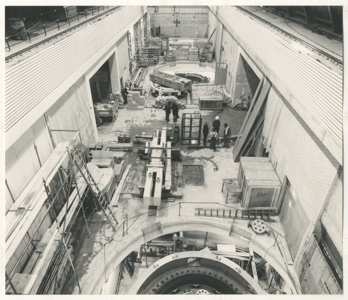 ESBArchives's tweet photo. Before and after of Turlough Hill’s turbine hall, built into the middle of Tomaneena mountain in the Wicklow hills, 1968-1974 ⛰️⚡️
#Wickow #TurloughHill #Construction #ESB #Archive https://t.co/W9kcvxDT7A