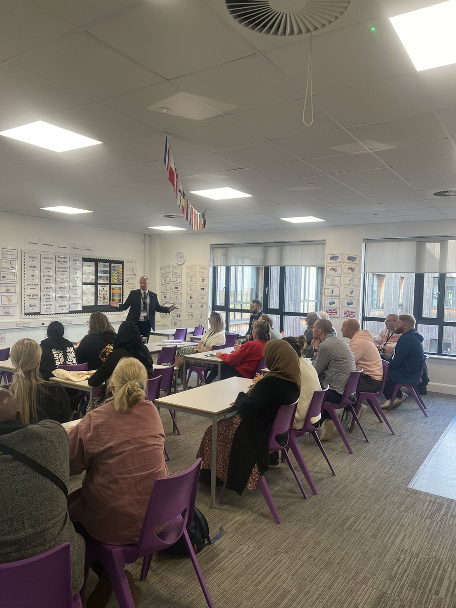 Oasis Academy Oldham tweet media