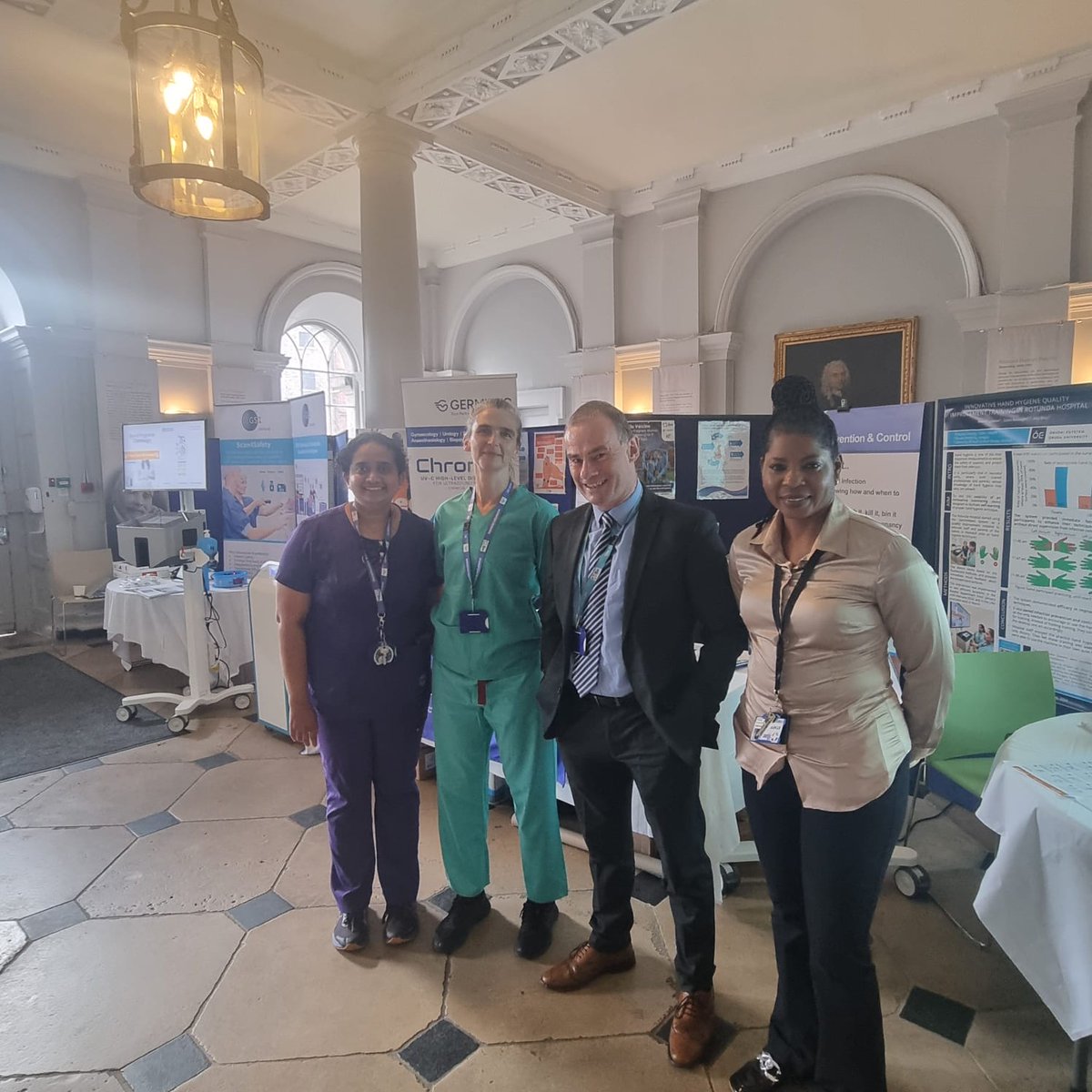 RotundaHospital's tweet photo. International Infection Prevention Week celebrations at The Rotunda. Remember to practice good hand hygiene (Bare Below the Elbows) and prioritise clean hands to stay safe and healthy.
Thanks to our catering team for the lovely cupcakes.
#ipcweek #ipcireland https://t.co/RUZieY8BWR