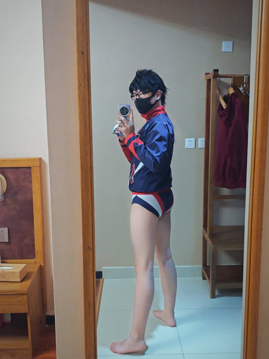 yuanyuannotcool's tweet photo. （仅试衣）
avan的衣服也是都要逐渐做完了
（遮挡了一下疤痕😭😭）
#avan #JockStudio @blitsblgames https://t.co/mETIJxkZ19