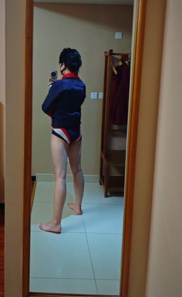 yuanyuannotcool's tweet photo. （仅试衣）
avan的衣服也是都要逐渐做完了
（遮挡了一下疤痕😭😭）
#avan #JockStudio @blitsblgames https://t.co/mETIJxkZ19