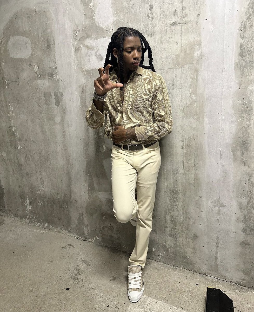 alchimistfr's tweet photo. Sahbabii sortira son nouvel album "Saaheem" le 8 novembre ! https://t.co/pu32vplgdP