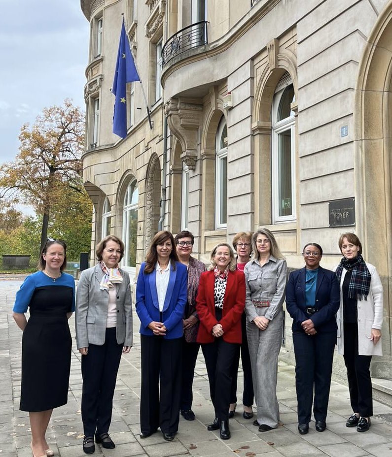 NadiaCalvino's tweet photo. Excellent exchange with the Luxembourg Ladies Ambassador’s Club @LLAC_Luxembourg.

Empowering women and fostering a more equal society is at the heart of 🇪🇺 values. It is the foundation for a more peaceful, prosperous &amp; sustainable world.

Together, we are #MakingADifference. https://t.co/1hS79vPUtw