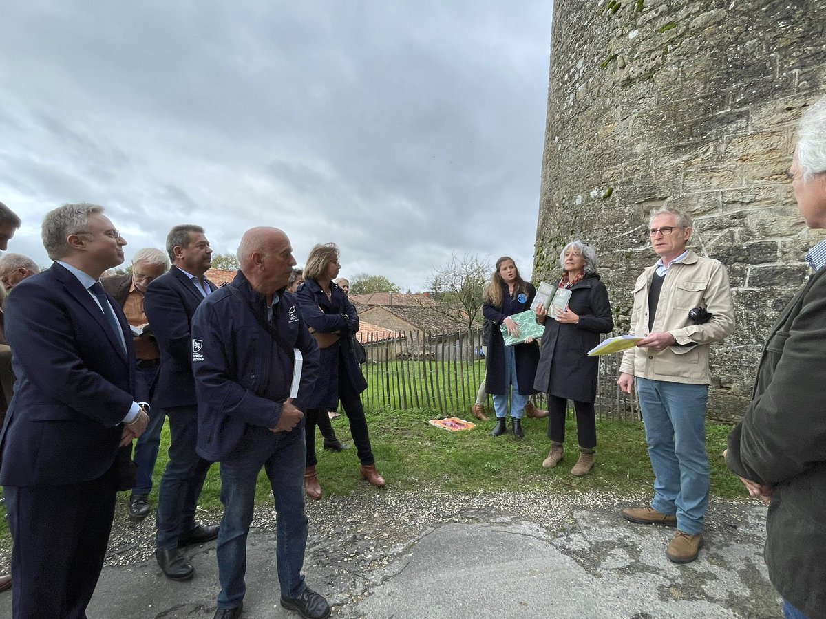 Département de la Vienne tweet media