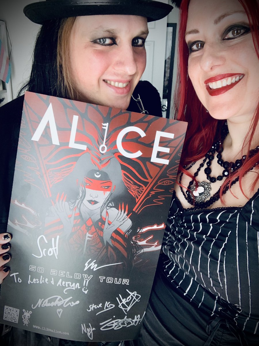 Thanks to <a href="/ilikealice/">AL1CE</a> for signing this poster. #sobelowtour2024