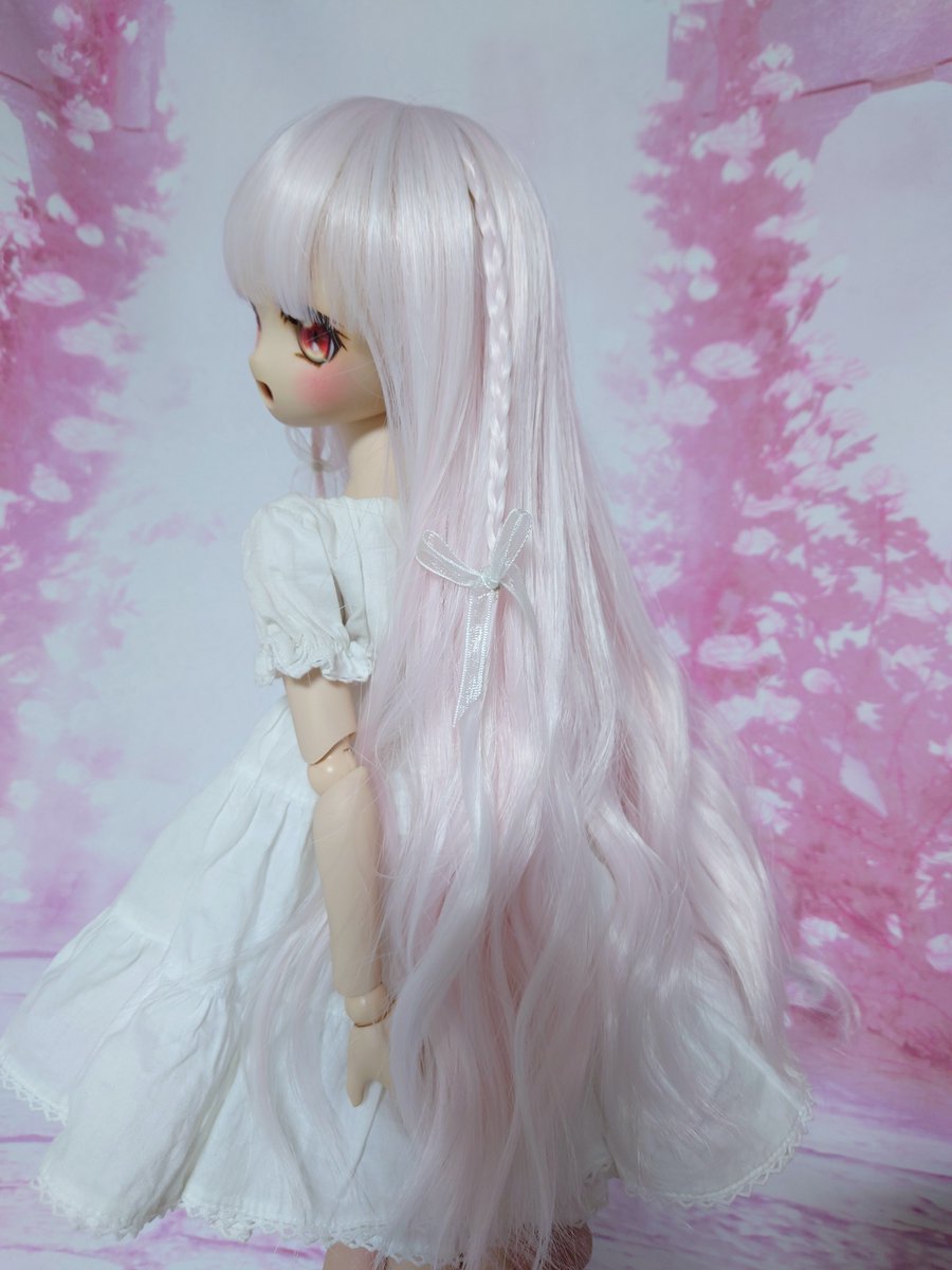 misaki1takase's tweet photo. 淡いピンクのウィッグなのでアルビノっぽくしてみた。
#サンwig #Sungem #MDDはいいぞ #ドールオーナーさんと繋がりたい https://t.co/FCkzxictYx