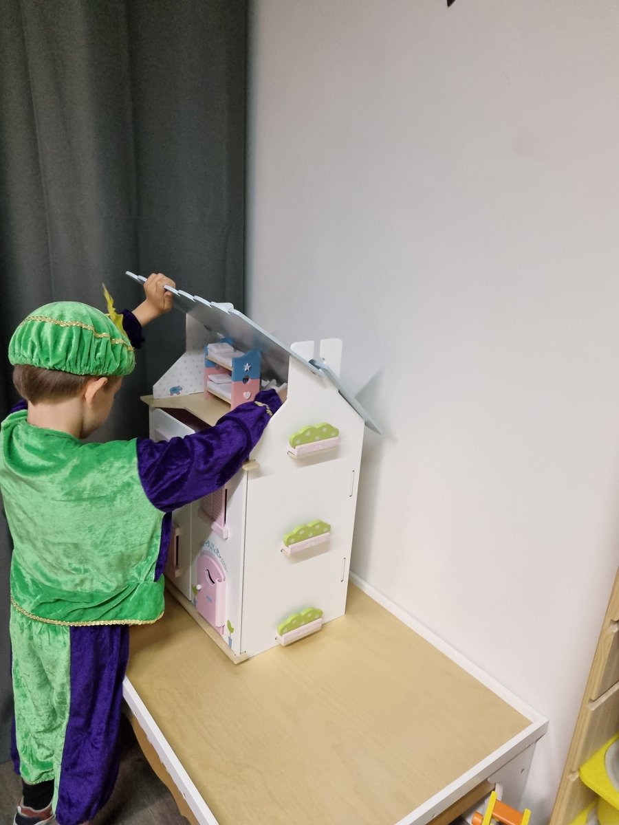 Meikewithlove's tweet image. Voorbereidingen voor onze Sint campagne dit jaar. Het resultaat binnen enkele dagen. 
#filmen #monteren #werkvoordedochter #flexijob