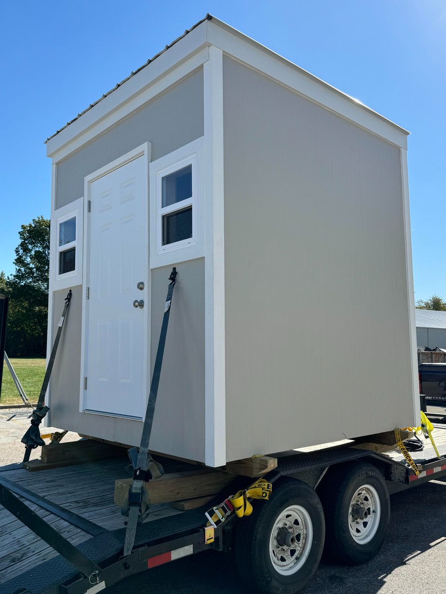 RHS_Shells's tweet photo. Great things happening in our CTE Construction classes! Mr. Ogle's Construction classes are partnering with  Brunaugh Construction &amp; Design LLC in an effort to build tiny homes for those in need. #GoShells #ShellsGiveBack 
https://t.co/TPItEp4U7C https://t.co/agyXqOVERc