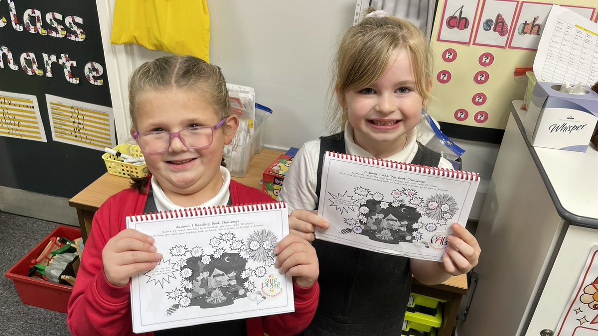 AnParkInfants's tweet image. Well done to these children in Class 3 for completing the Autumn 1 reading track 📖🌟#apiclass3 #lovereading 
@WhiteWoodsPAT1