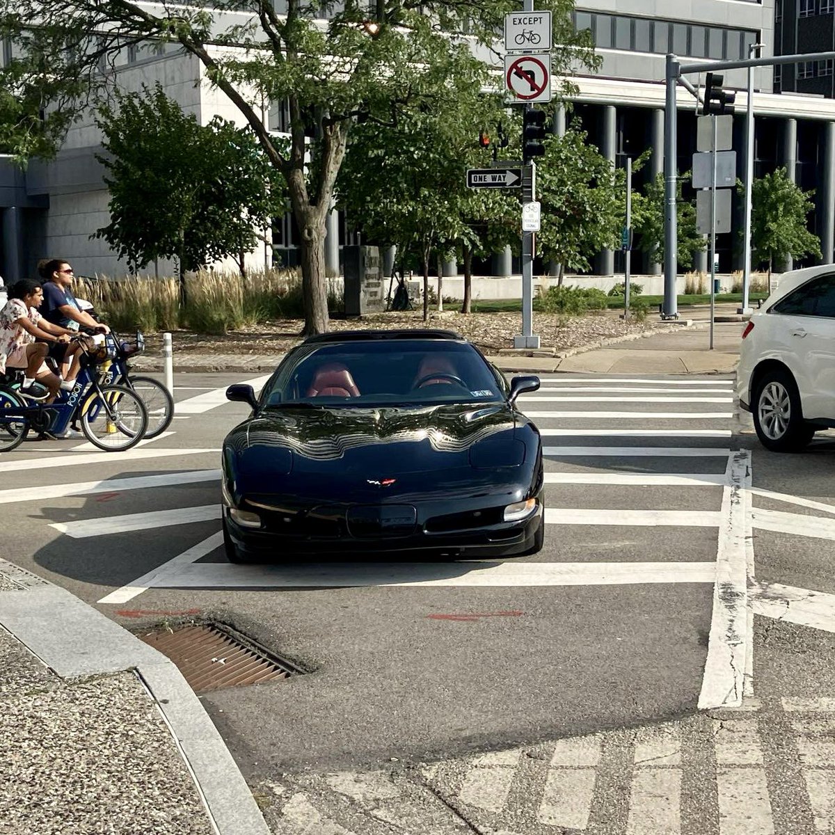 YinzCantPark's tweet photo. “Blocking the bike lane and parked in a crosswalk at the Wyndham Grand...” (Submitted by Jinny)

#jagoff #pittsburgh #badparking #parkinglot #parkingfail https://t.co/LcBJDLw7g7