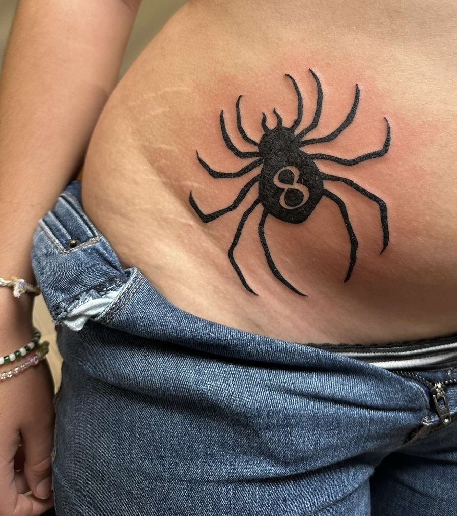 vicky_casca's tweet image. Tatouage fait hehehe